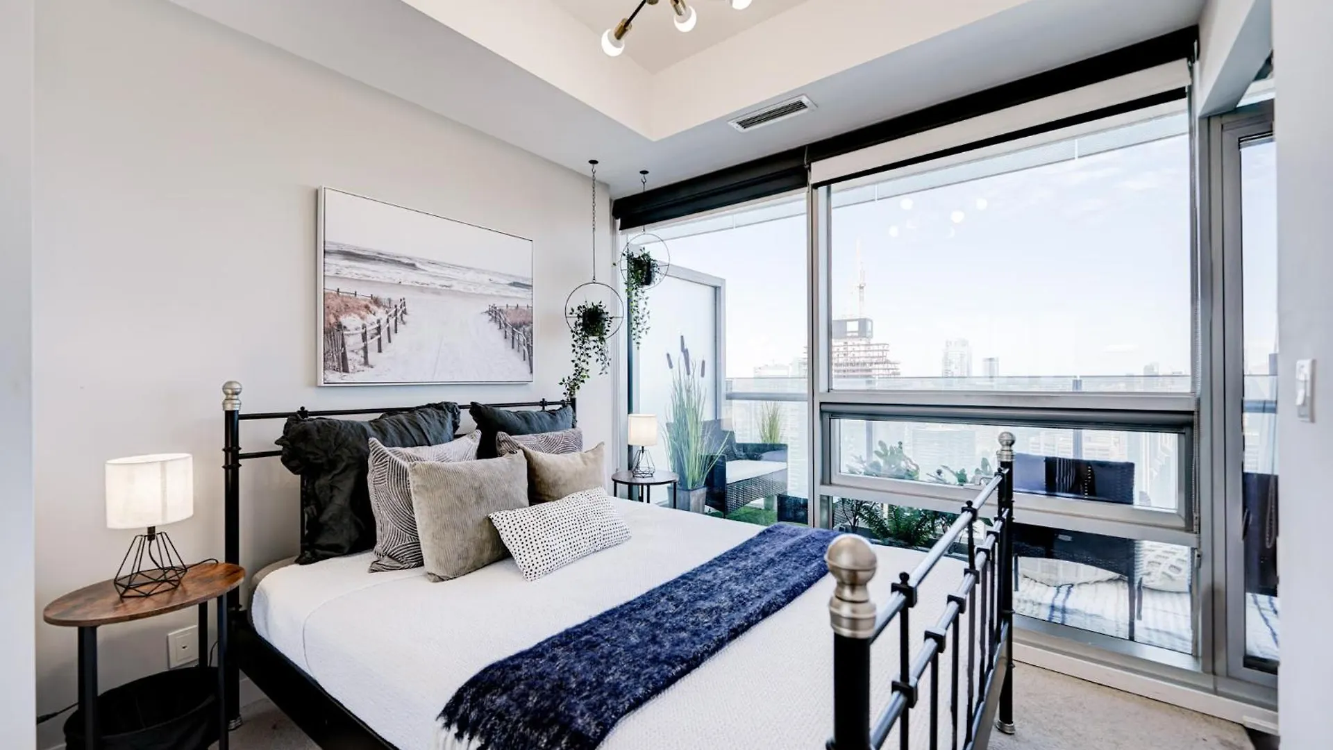 Royal York Suites Toronto
