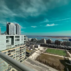 Apartment Comfortable Near Rogers Centre Cn Tower & Free Parking, Toronto